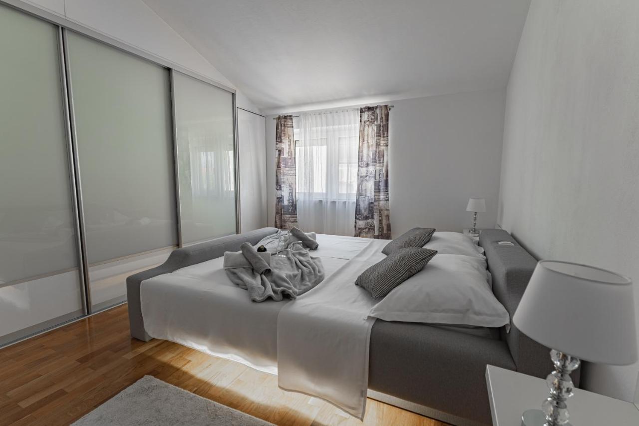 Apartments Idassa ザダル エクステリア 写真