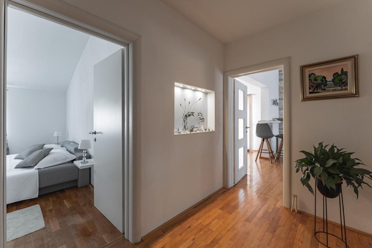 Apartments Idassa ザダル エクステリア 写真
