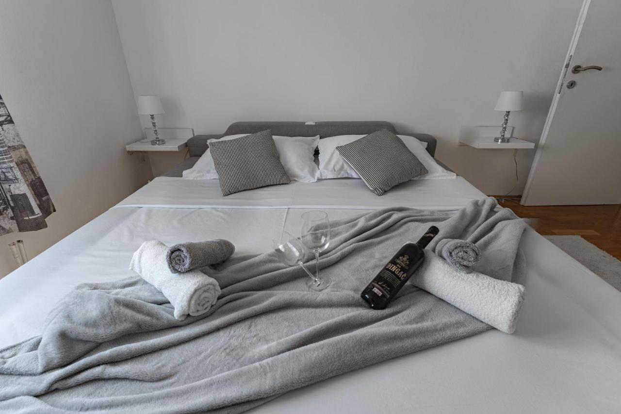 Apartments Idassa ザダル エクステリア 写真